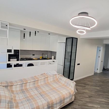Apartmán Аэропорт-Номера 24/24 . Kišiněv Exteriér fotografie