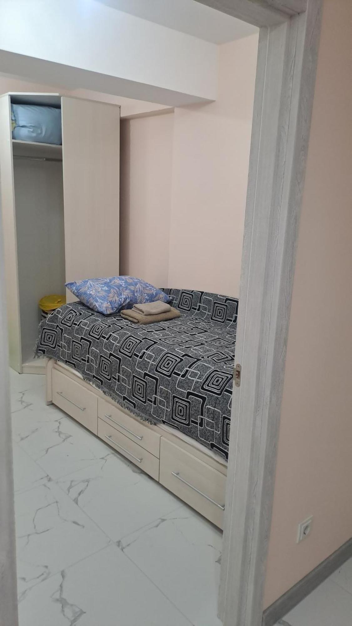 Apartmán Аэропорт-Номера 24/24 . Kišiněv Pokoj fotografie
